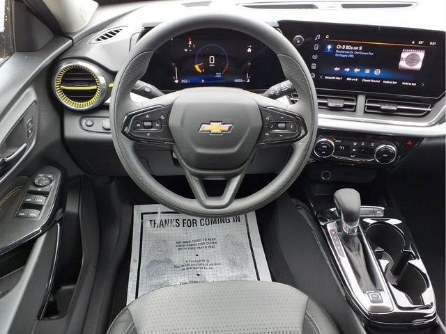 Used 2026 Chevrolet Trax LT FWD image 19