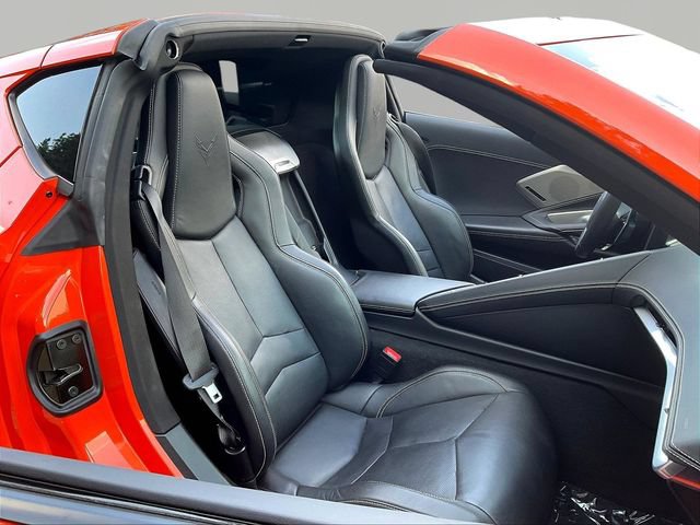 Used 2021 Chevrolet Corvette Stingray Preferred Cpe w/ Z51 Performance Package RWD image 24