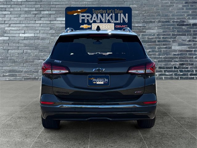 Used 2023 Chevrolet Equinox RS image 4