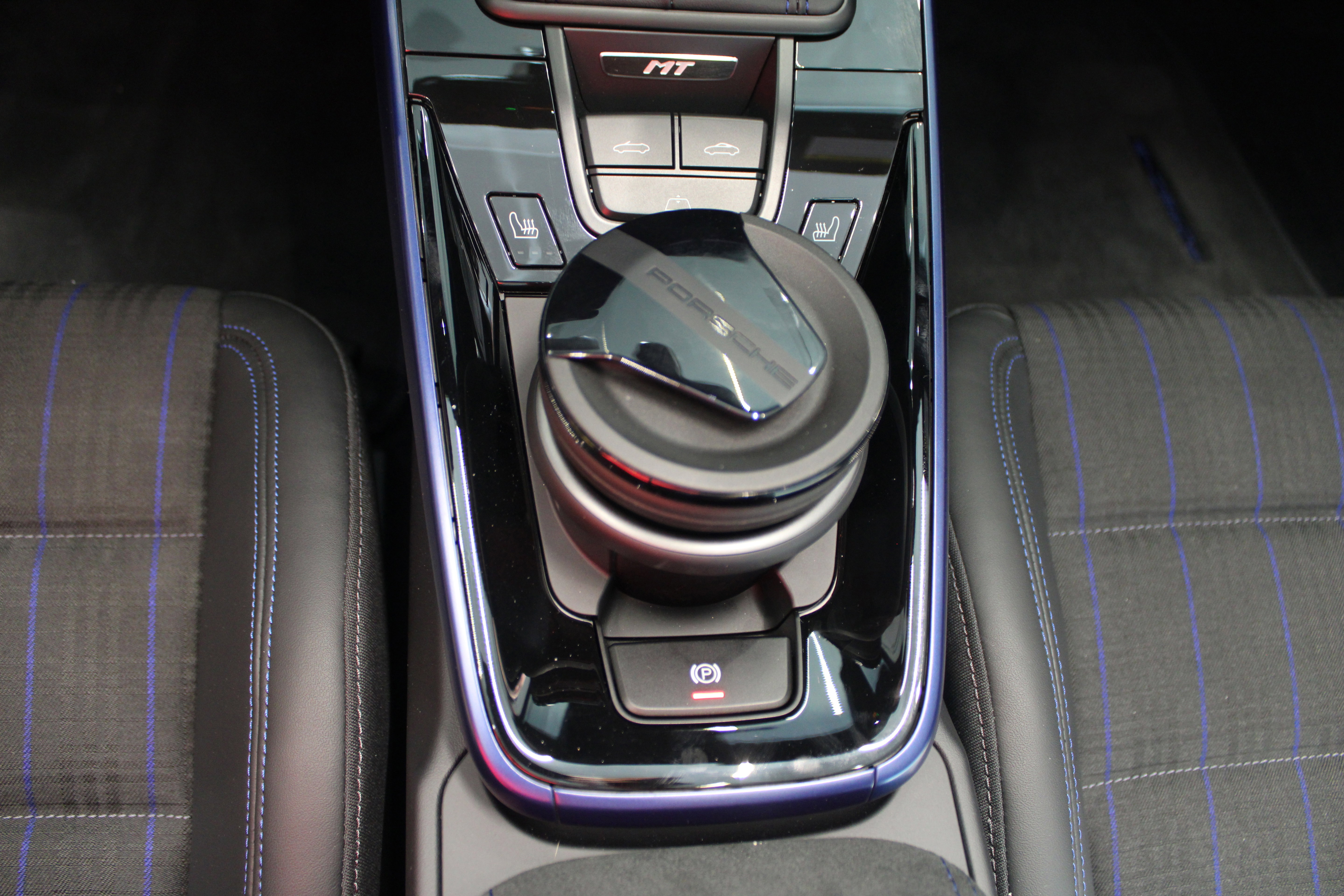 New 2026 Porsche 911 Carrera T RWD image 24