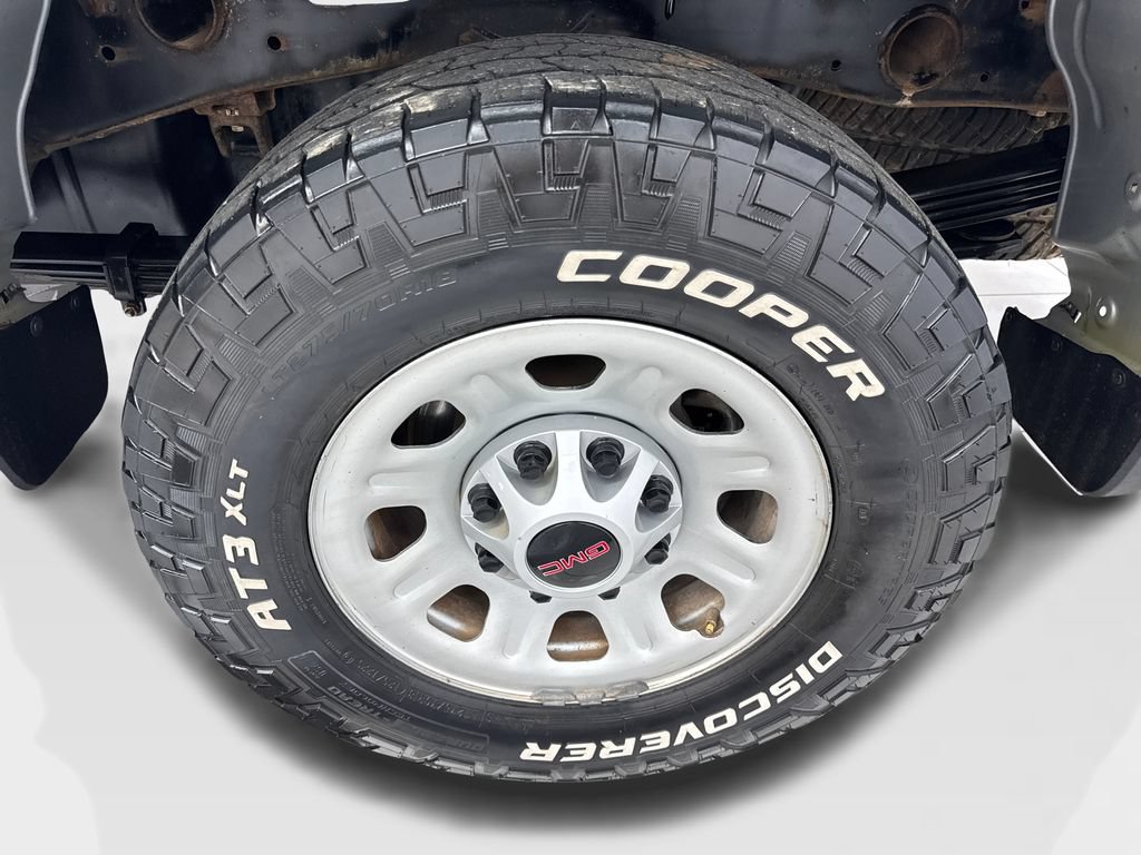 Used 2022 Chevrolet Silverado 2500 Custom w/ Custom Convenience Package AWD/4WD image 75