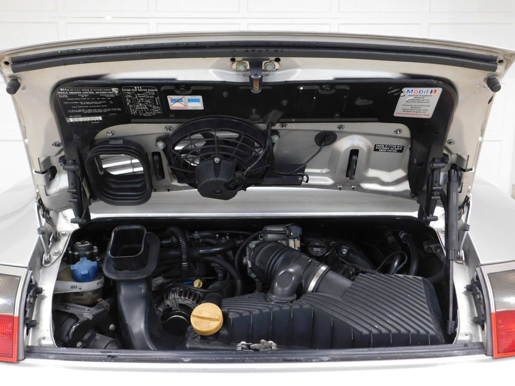 Used 2001 Porsche 911 Carrera 4 image 73
