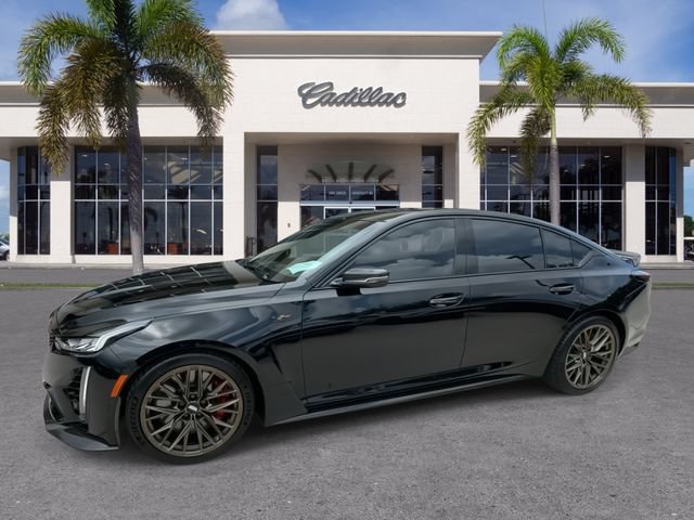 Certified 2022 Cadillac CT5 V Blackwing w/ Carbon Fiber Package 2 RWD image 7