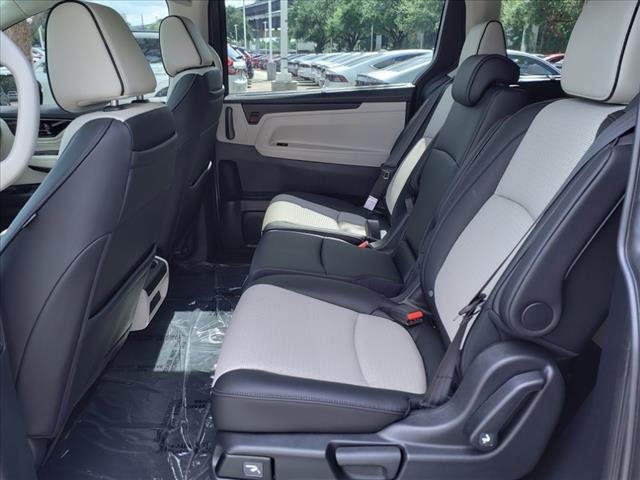 New 2027 Honda Odyssey Elite image 5