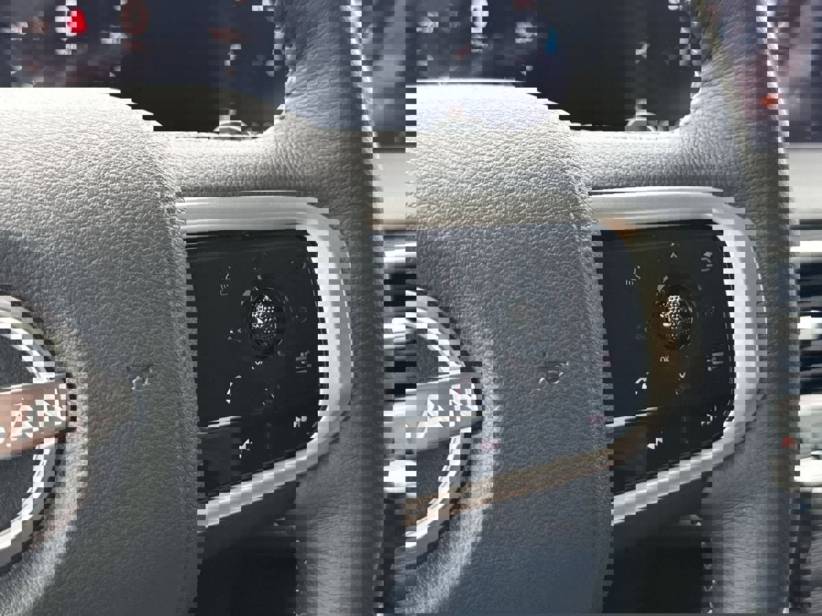 New 2026 Nissan Armada SV image 26