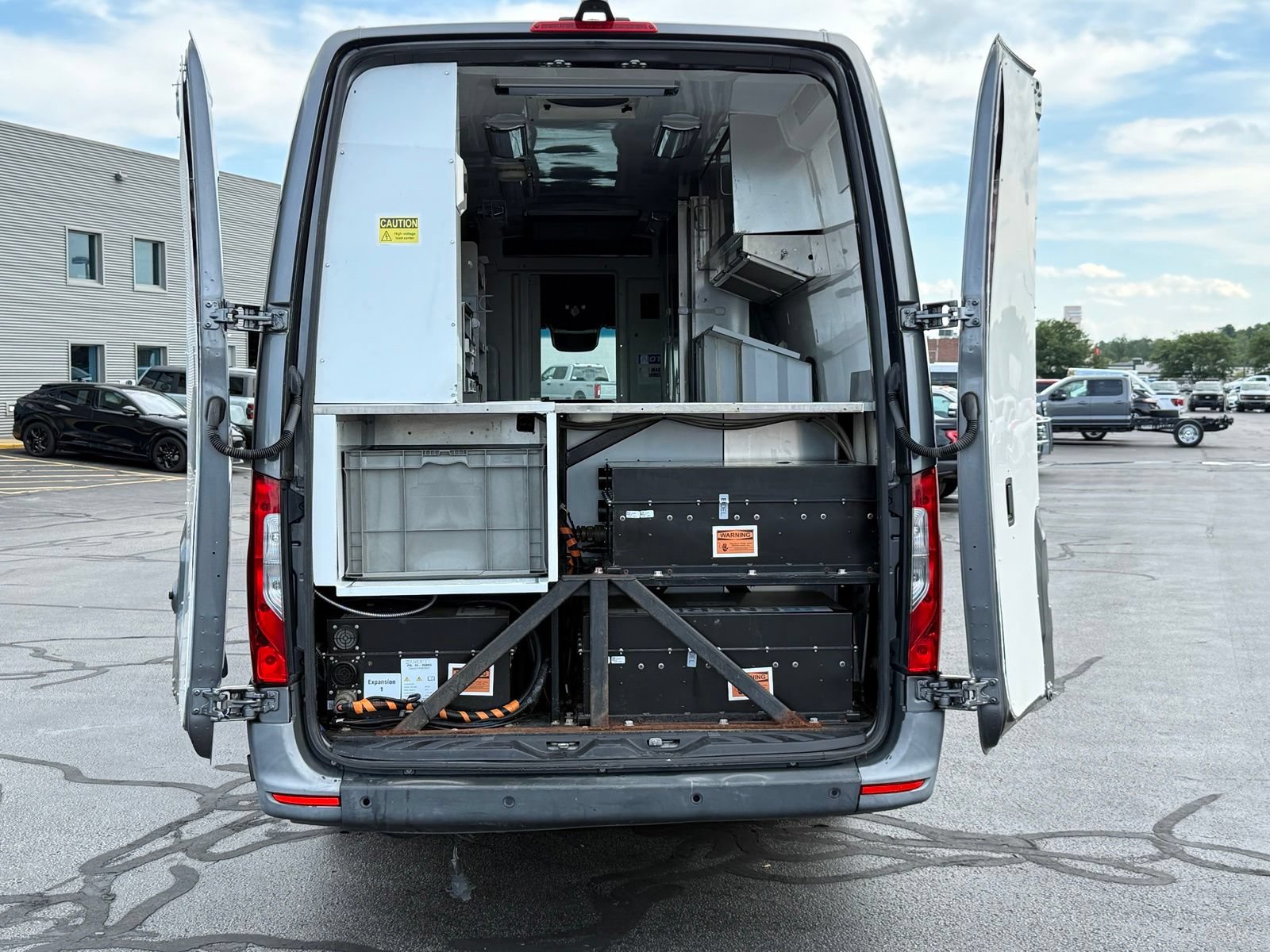 Used 2021 Mercedes-Benz Sprinter 4500 image 43