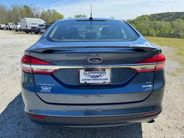 Used 2018 Ford Fusion SE w/ Equipment Group 201A FWD image 7