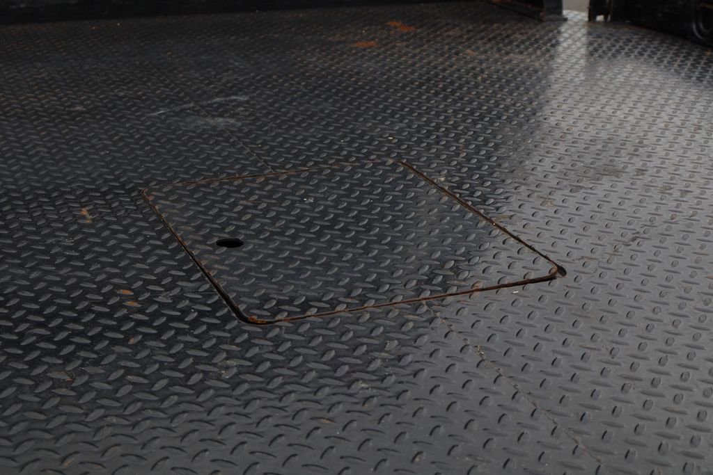 Used 2023 GMC Sierra 3500 Pro w/ Convenience Package image 24