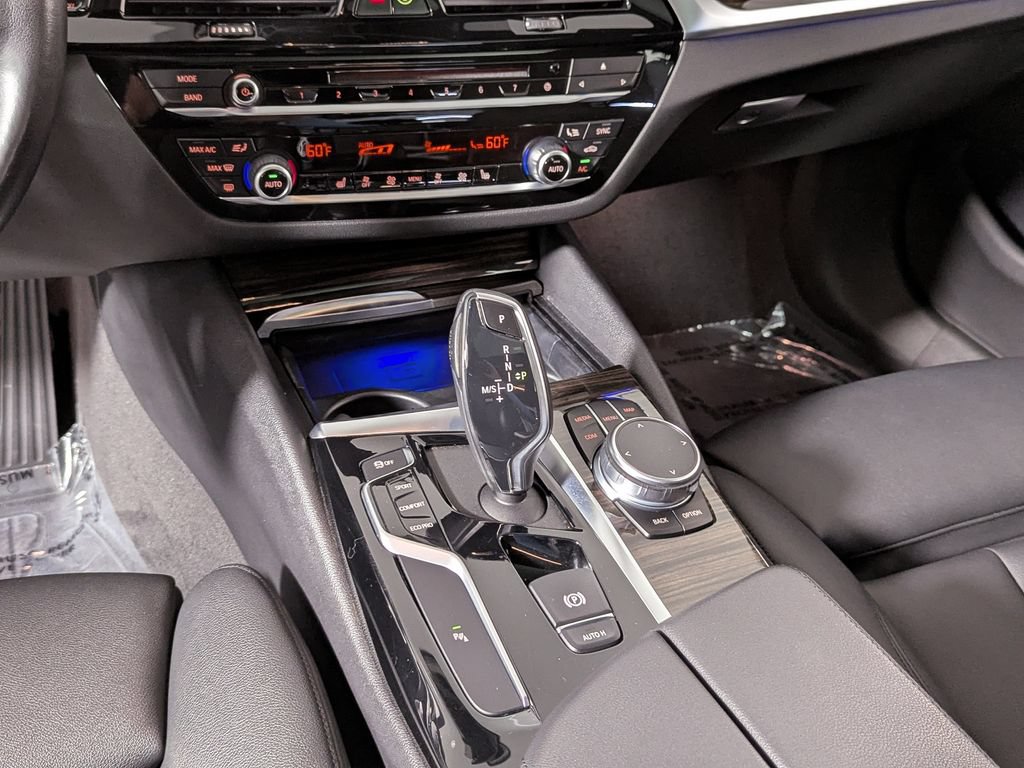 Used 2019 BMW 530i xDrive w/ Convenience Package AWD/4WD image 38