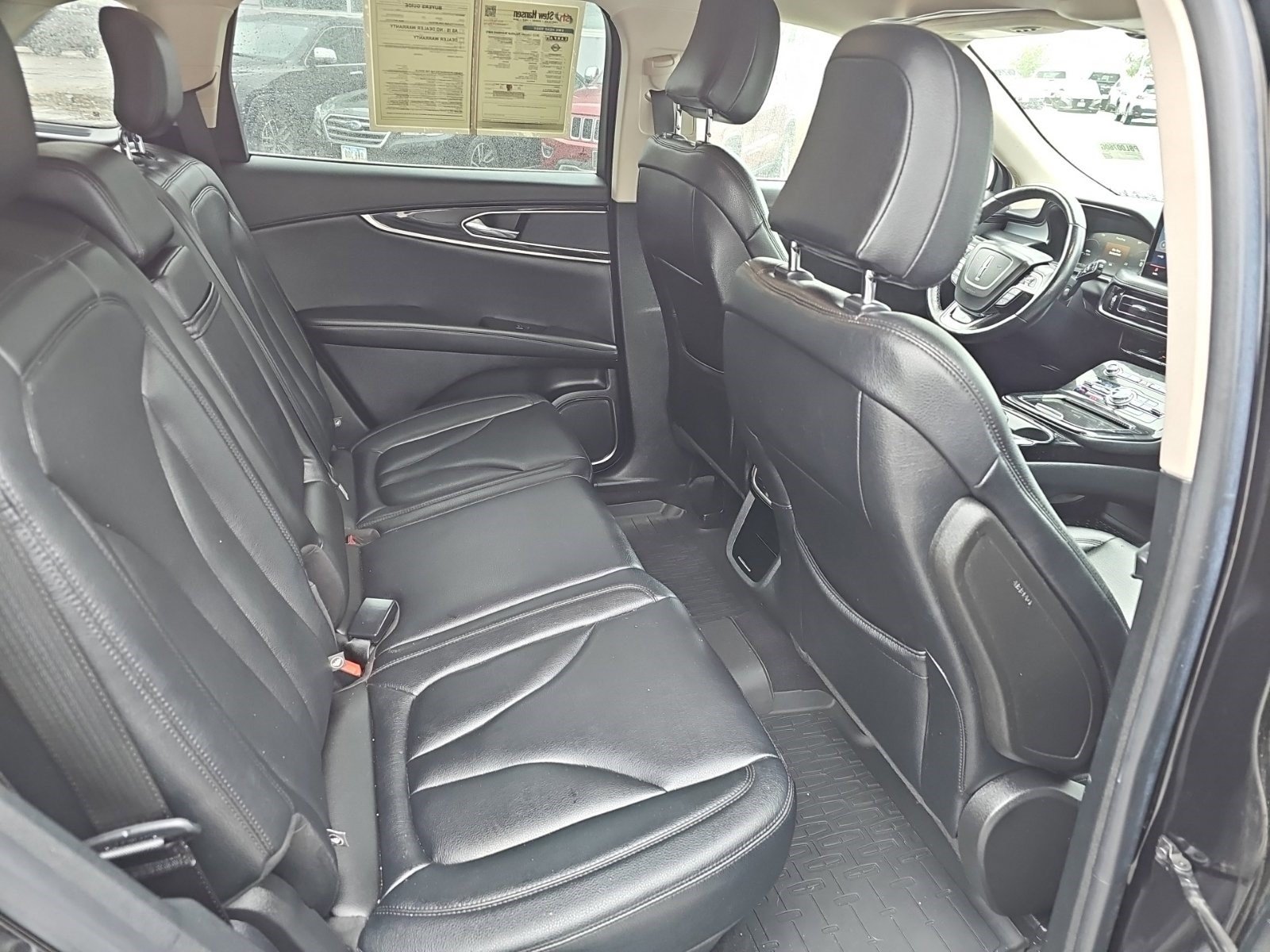 Used 2023 Lincoln Nautilus AWD w/ Premium Package image 15