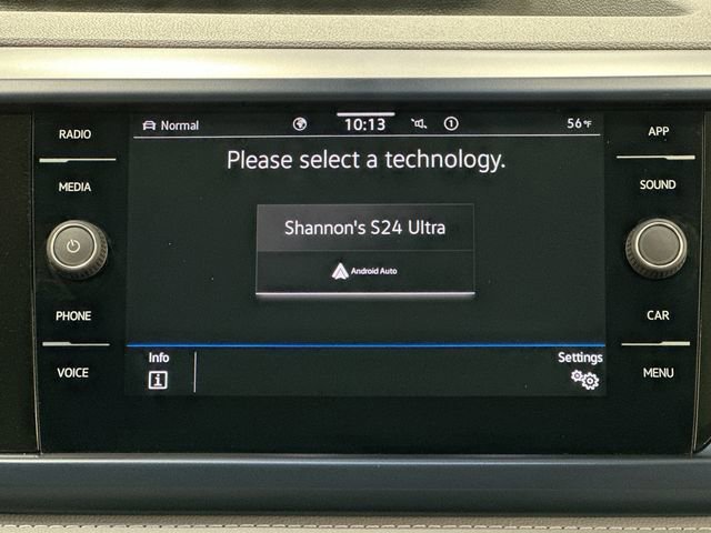 Used 2023 Volkswagen Taos SE w/ Panoramic Sunroof Package AWD/4WD image 13