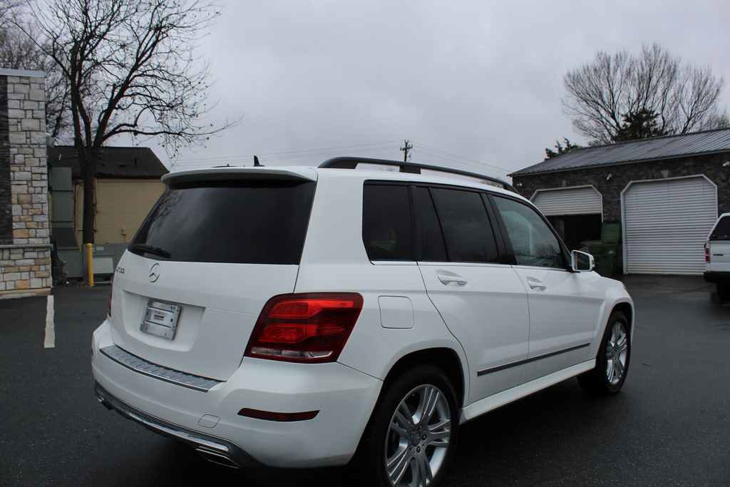 Used 2015 Mercedes-Benz GLK 350 2WD image 5