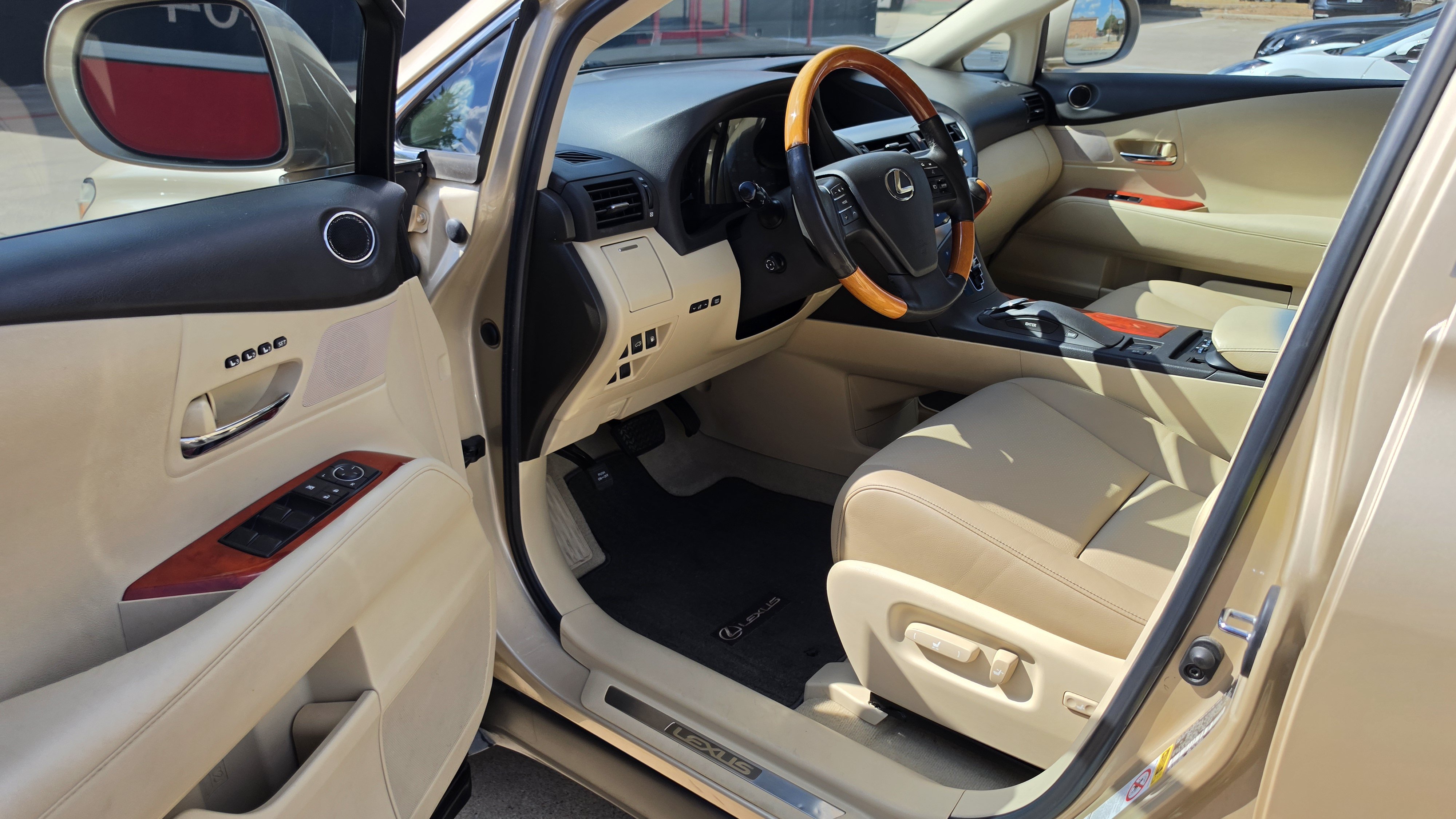 Used 2010 Lexus RX 350 2WD w/ Premium Pkg image 23