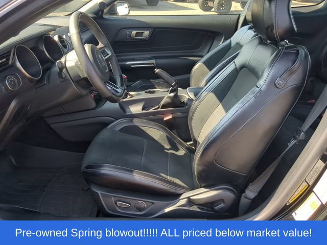 Used 2016 Ford Mustang Shelby GT350 w/ Technology Package RWD image 23