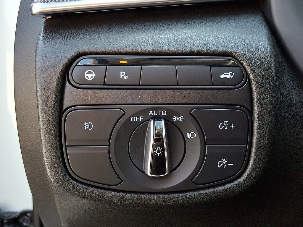 Used 2022 INFINITI QX50 Luxe image 25