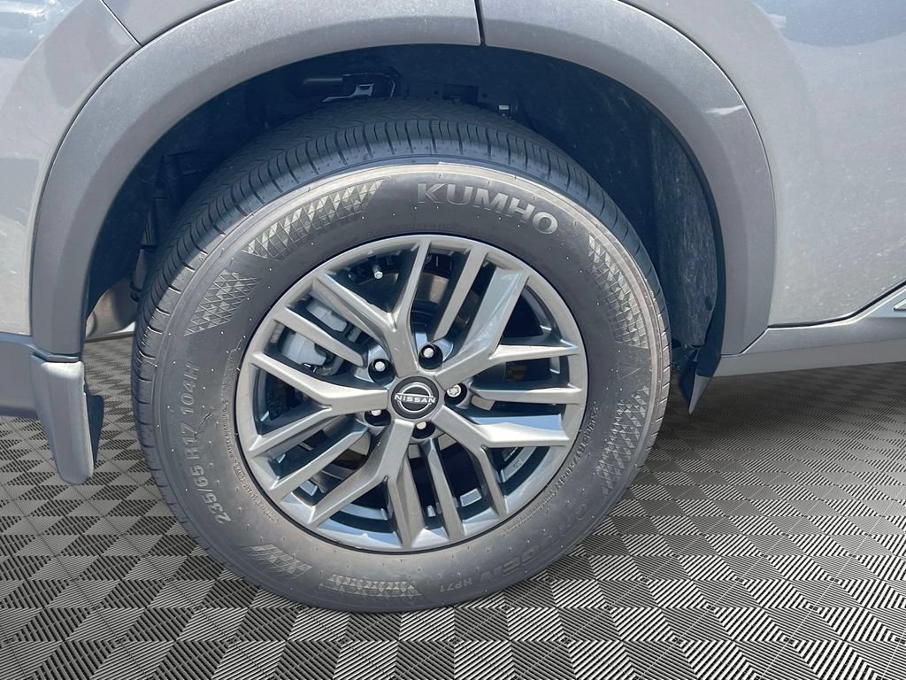 Used 2026 Nissan Rogue S FWD image 7