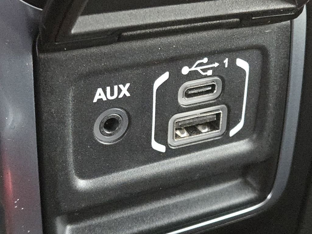 Used 2023 Jeep Gladiator Rubicon image 6