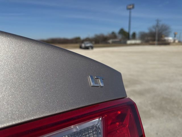 Used 2025 Chevrolet Malibu LT image 9