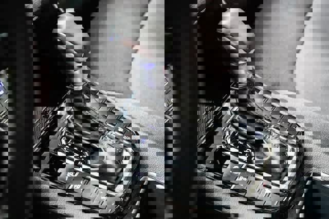 Used 2020 Hyundai Ioniq SEL image 20