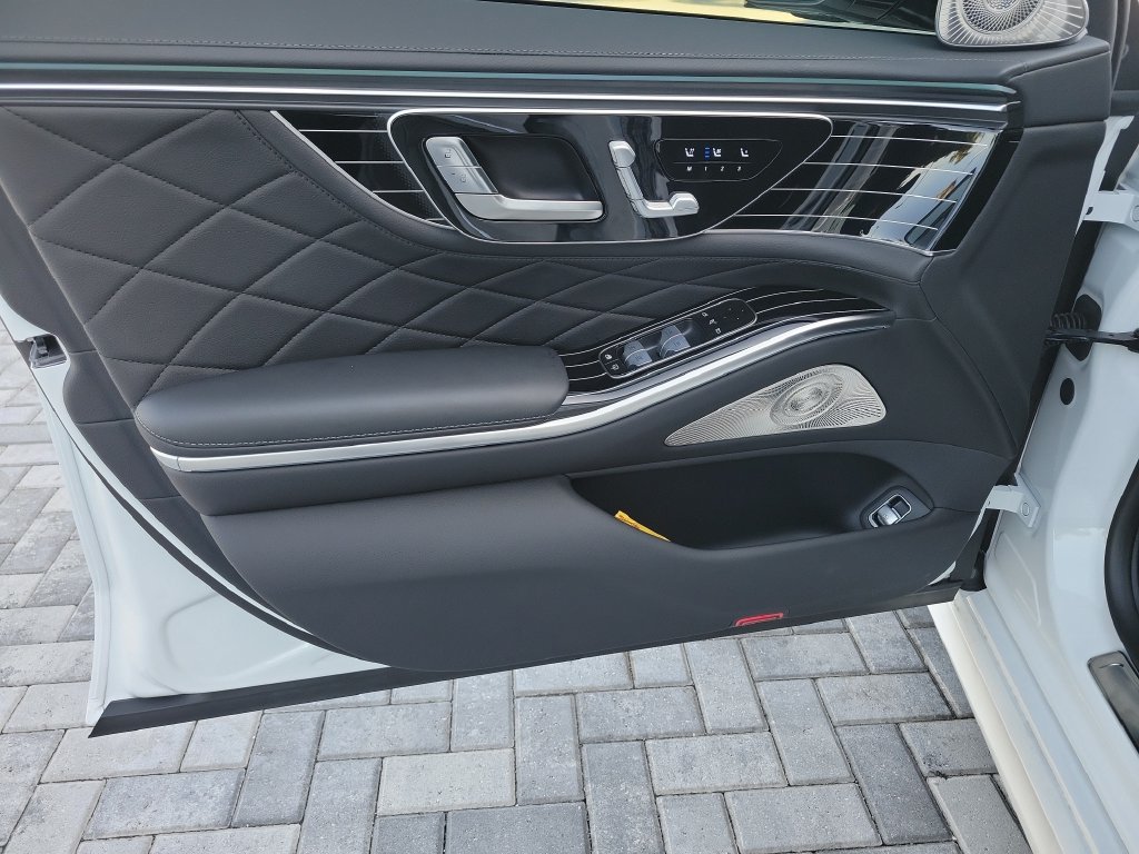 Used 2027 Mercedes-Benz S 580 4MATIC Sedan image 23