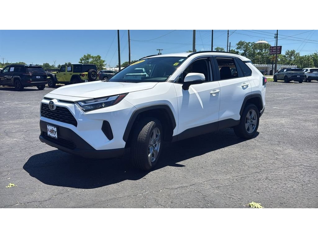 Certified 2024 Toyota RAV4 XLE AWD/4WD image 3