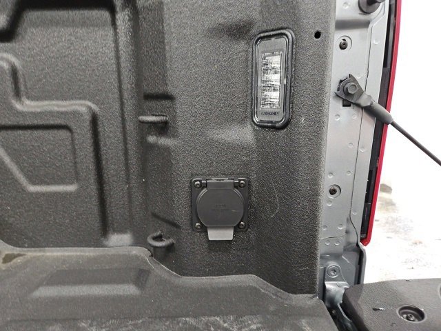 New 2025 Chevrolet Silverado 1500 LT w/ Z71 Off-Road Package image 18