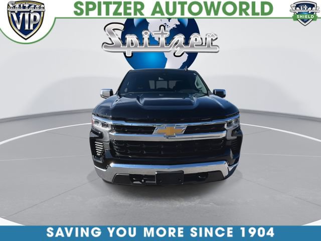Used 2022 Chevrolet Silverado 1500 LT AWD/4WD image 3