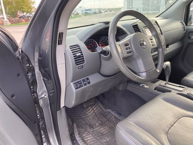 Used 2019 Nissan Frontier SL AWD/4WD image 13