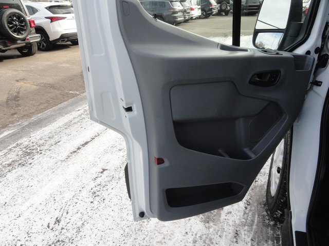 Used 2019 Ford Transit 150 XLT image 13