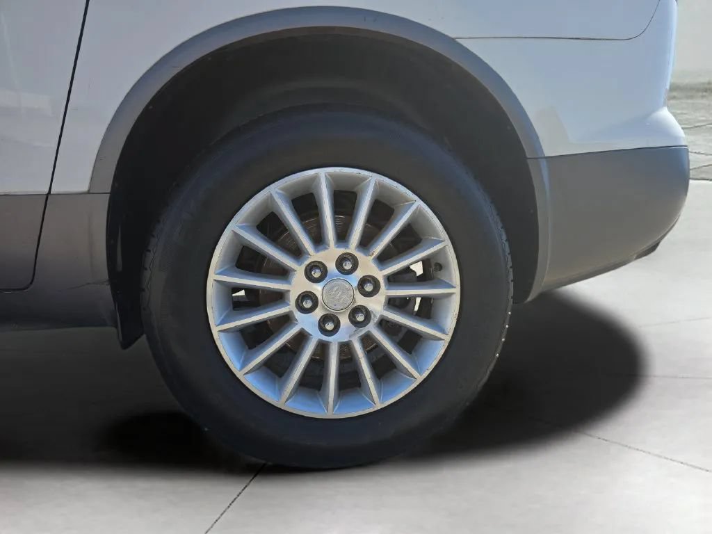 Used 2012 Buick Enclave Leather FWD image 30
