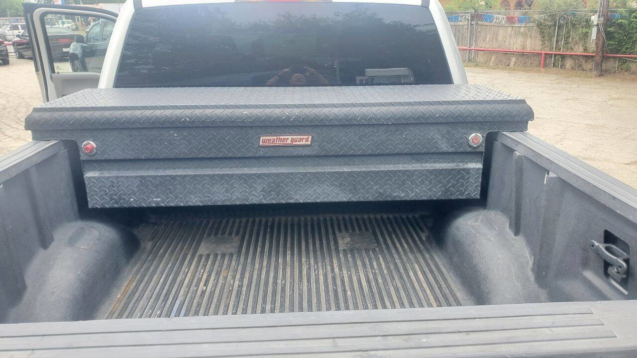 Used 2016 Ford F150 XLT AWD/4WD image 19