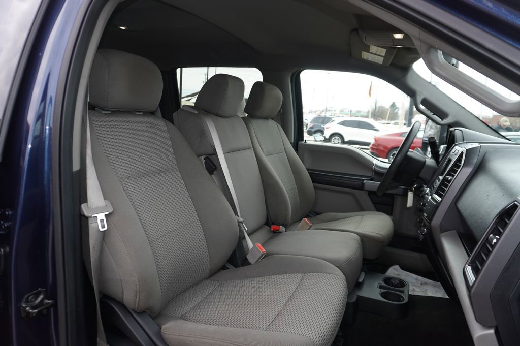 Used 2018 Ford F150 XLT w/ XTR Package image 28