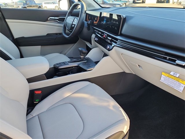 New 2026 Kia Sportage EX image 17