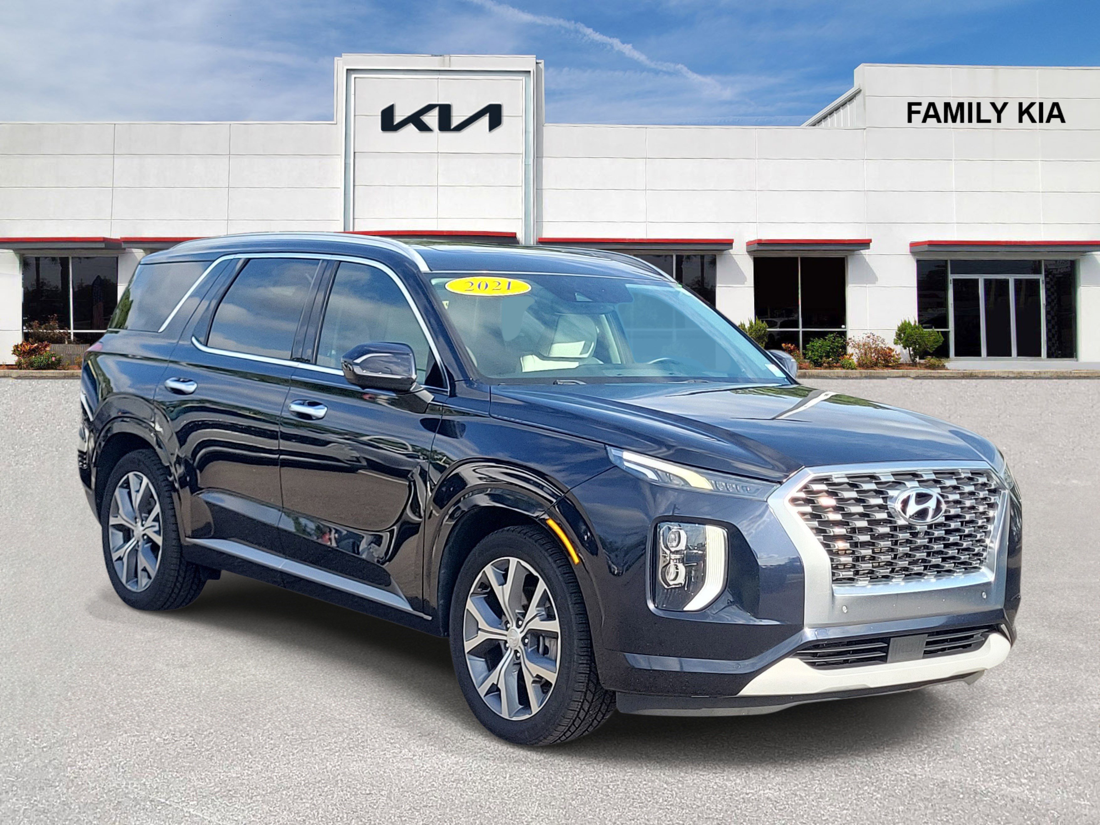 Used 2021 Hyundai Palisade Limited FWD image 1
