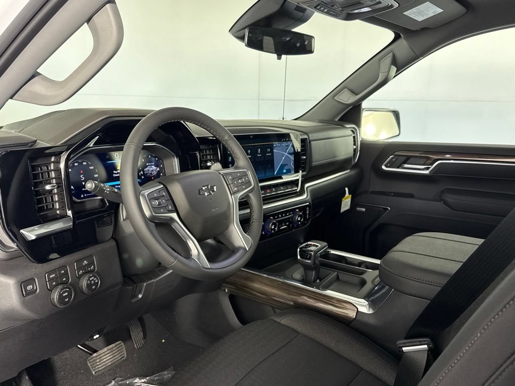 New 2026 Chevrolet Silverado 1500 RST AWD/4WD image 9