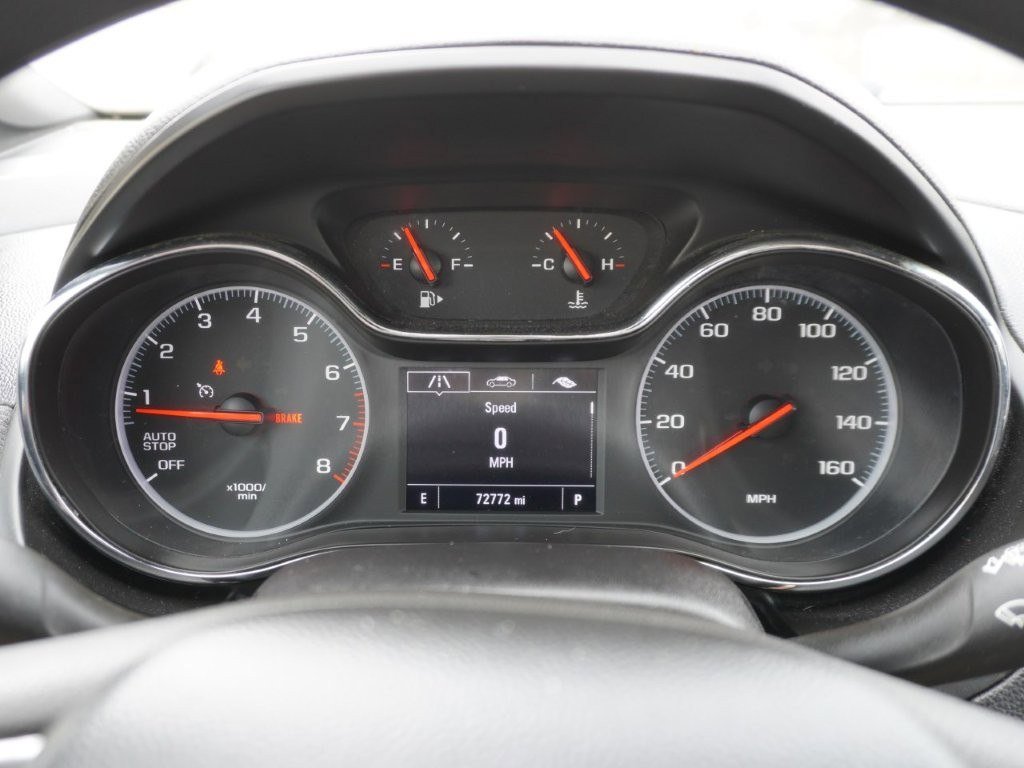 Used 2019 Chevrolet Cruze LT w/ Convenience Package image 24