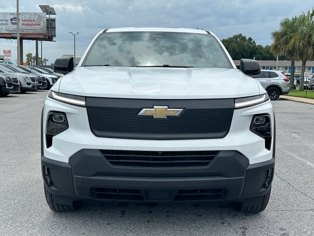 Used 2024 Chevrolet Silverado EV W/T AWD/4WD image 9