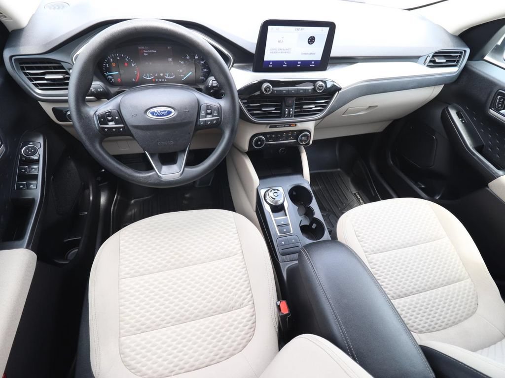 Used 2020 Ford Escape SE FWD image 6