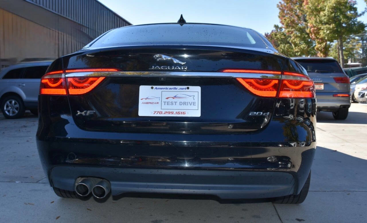 Used 2017 Jaguar XF Premium image 19