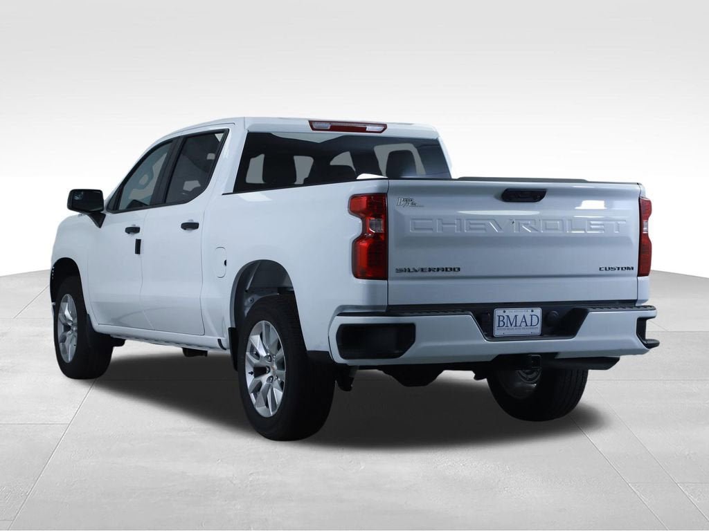 New 2026 Chevrolet Silverado 1500 Custom RWD image 11