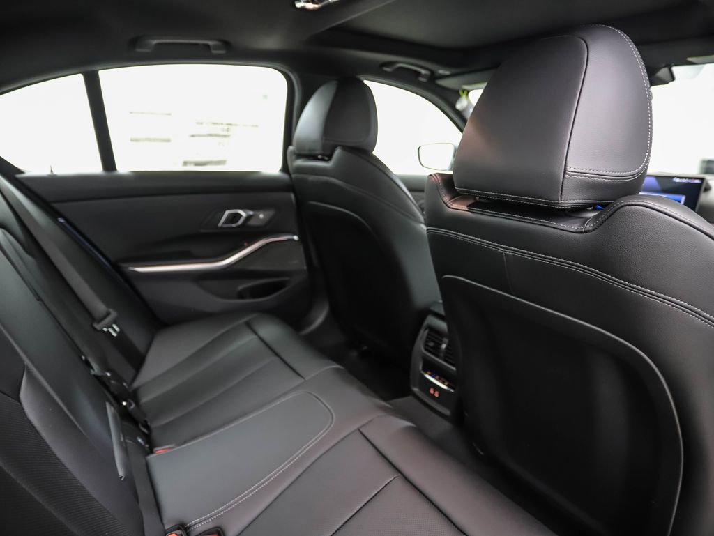New 2026 BMW 330i xDrive Sedan w/ Premium Package image 25