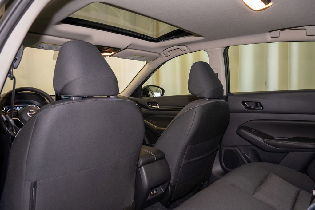 New 2025 Nissan Altima 2.5 SV w/ SV Premium Package image 18