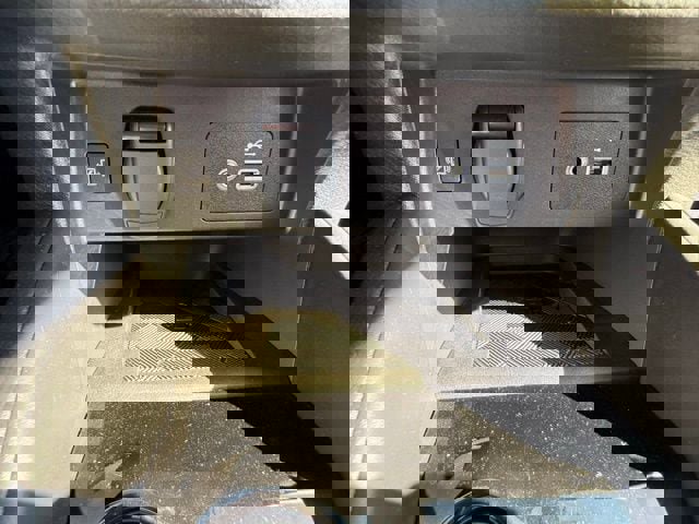 New 2025 Nissan Versa SV w/ Trunk Package image 26