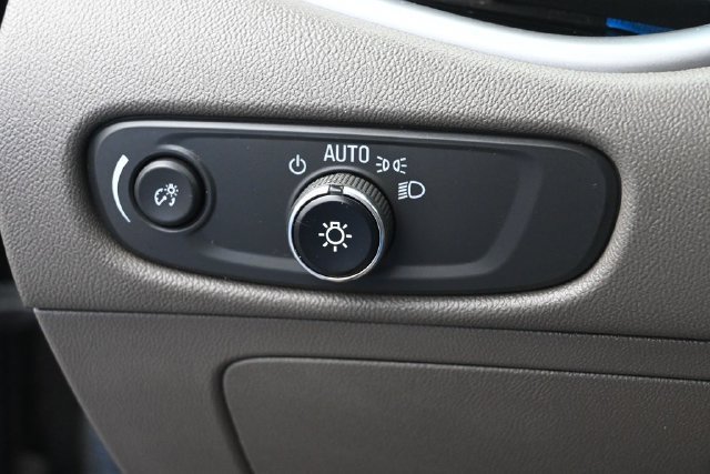 Used 2025 Chevrolet Malibu LT FWD image 34