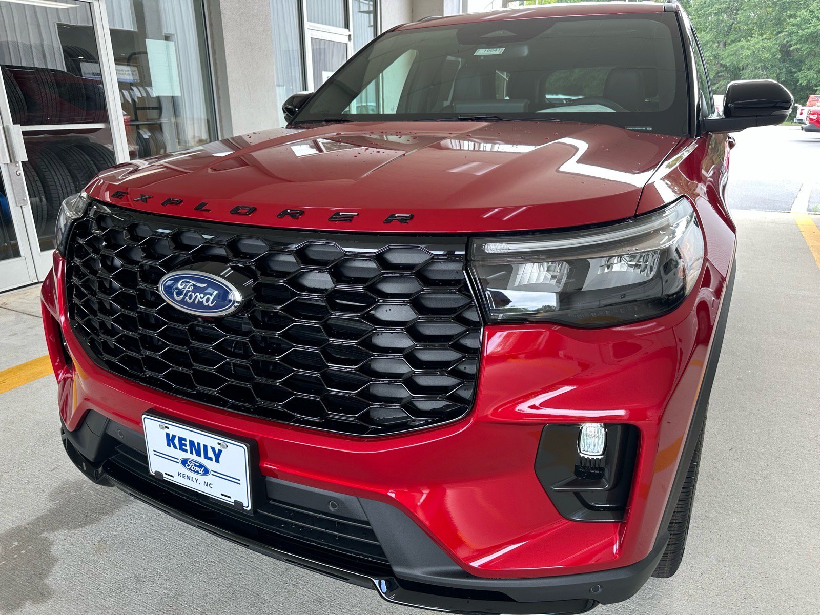 New 2026 Ford Explorer ST-Line w/ ST-Line Street Pack RWD image 2