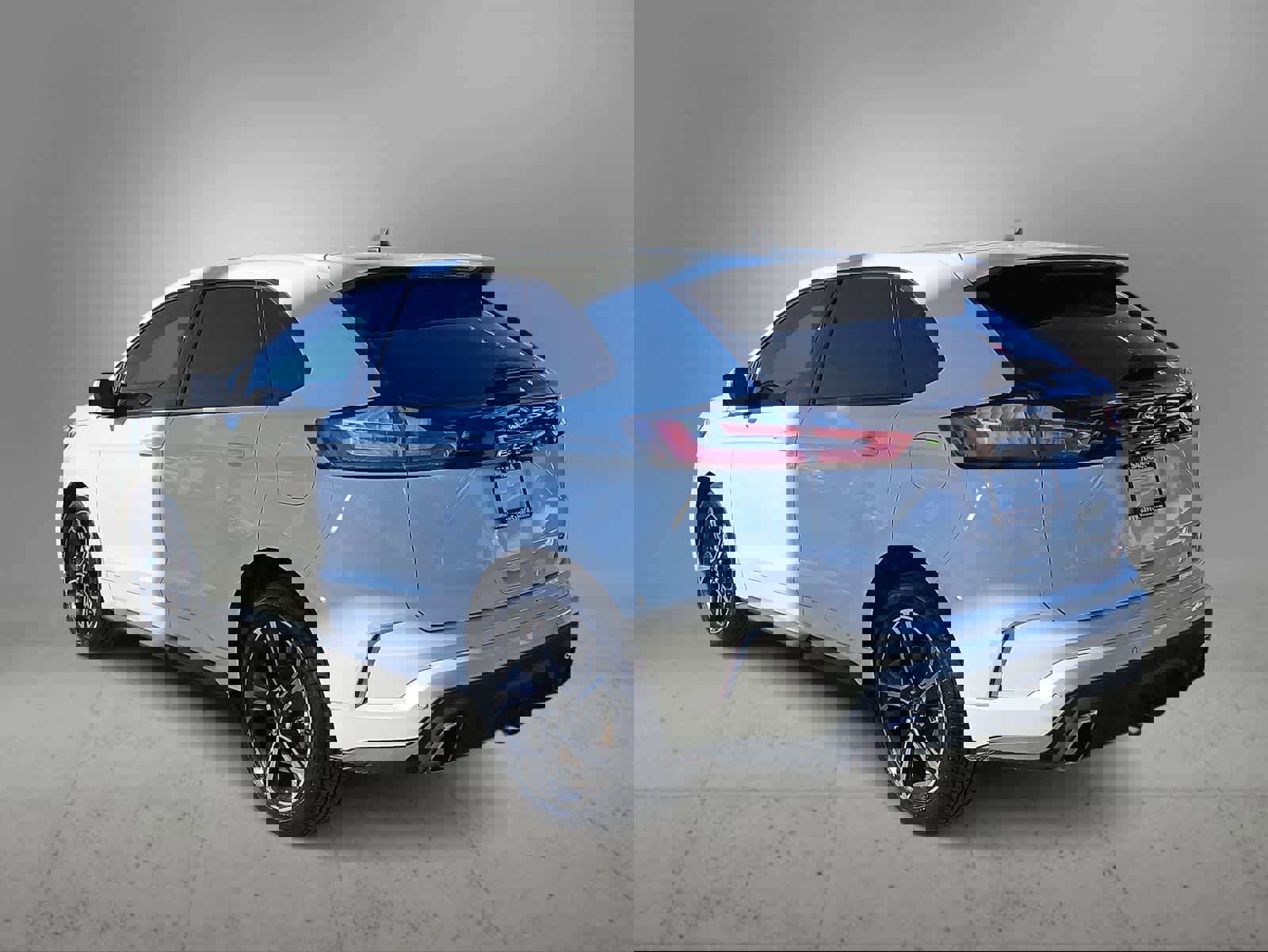 Used 2021 Ford Edge ST image 7