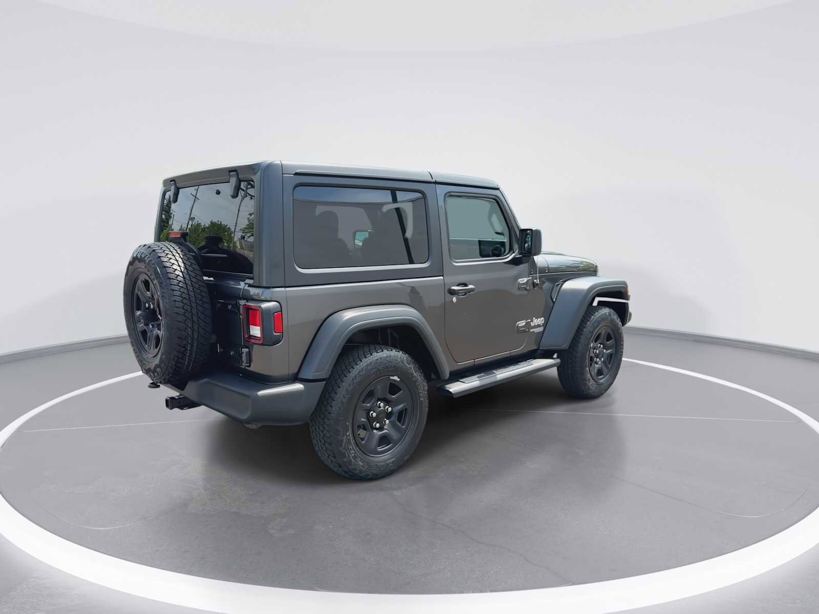 Used 2018 Jeep Wrangler Sport AWD/4WD image 8
