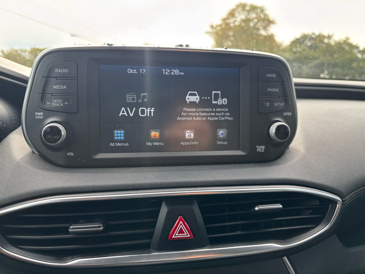 Used 2019 Hyundai Santa Fe SEL image 14