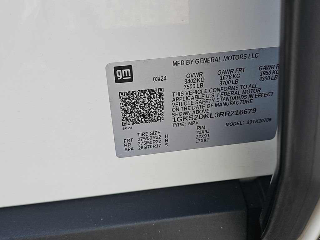 Used 2024 GMC Yukon Denali w/ Advanced Technology Package AWD/4WD image 44
