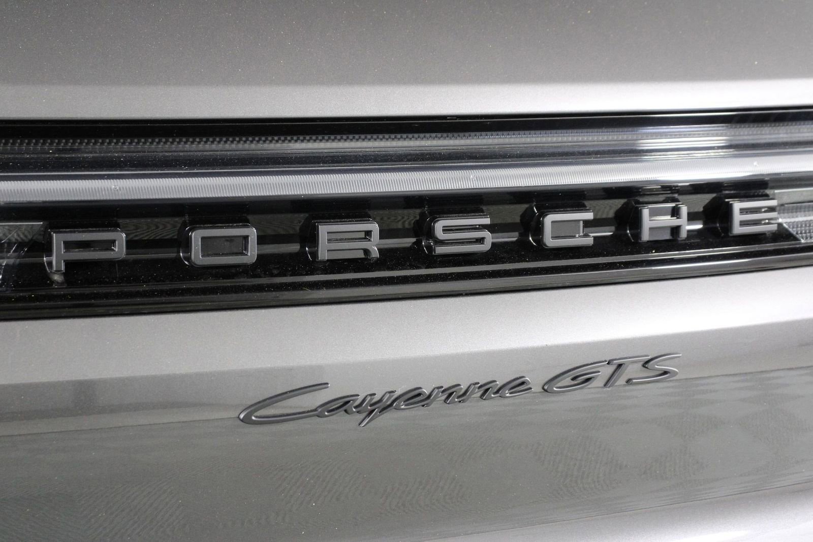 New 2026 Porsche Cayenne GTS AWD/4WD image 22